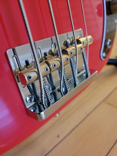 ベース Squier by Fender Precion Bass 2009 Squier Sonic® Precision Bass® – Fender